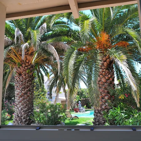 Valflor D'hotes Et Bed and breakfast 3*
