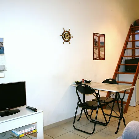 Uniqueappart - Vieux Port Apartment *
