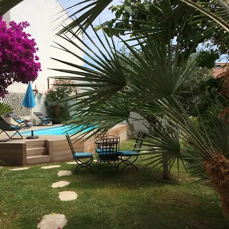 D'hôtes Habitation Bougainville