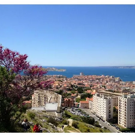 Your In Marseille*** Apartmán *