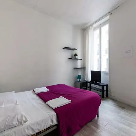 Апартаменты Studio St Charles 2