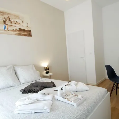 Apartment Beautiful Flat In Vieux Port Marseille