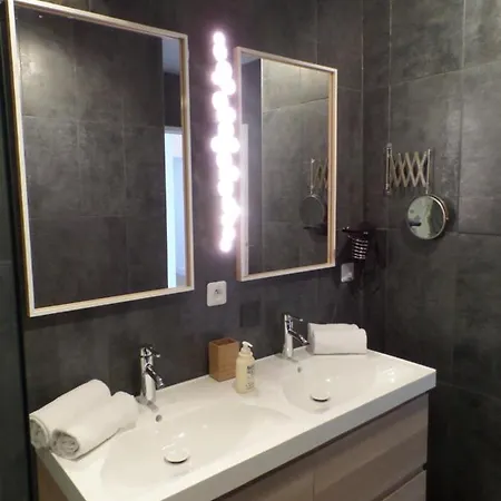 Urban Loft & Aparthotel Marseille