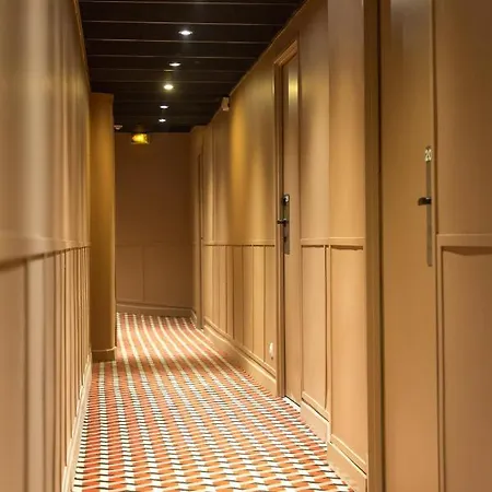 Greet Centre Saint Charles Hotel